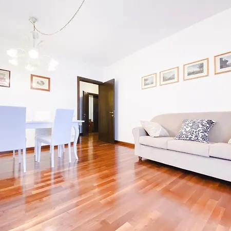 Santacecilia Apartment *